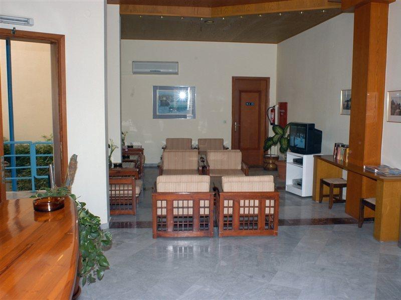 Daisy Hotel Apartments Rethymno Exterior foto